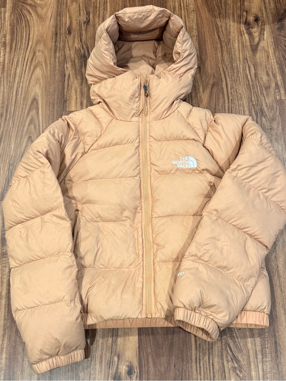 The North Face Hydrenalite Down
Cropped Puffer Jacket Womens Almond Butter